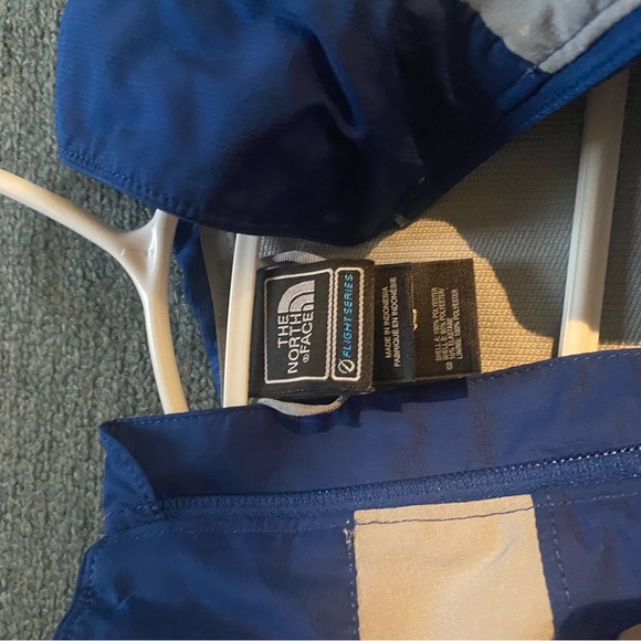 North Face Jacket Flight Series - Picture 2 of 2